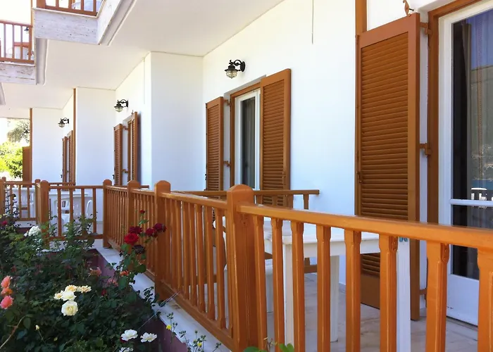 Kostas Studios II