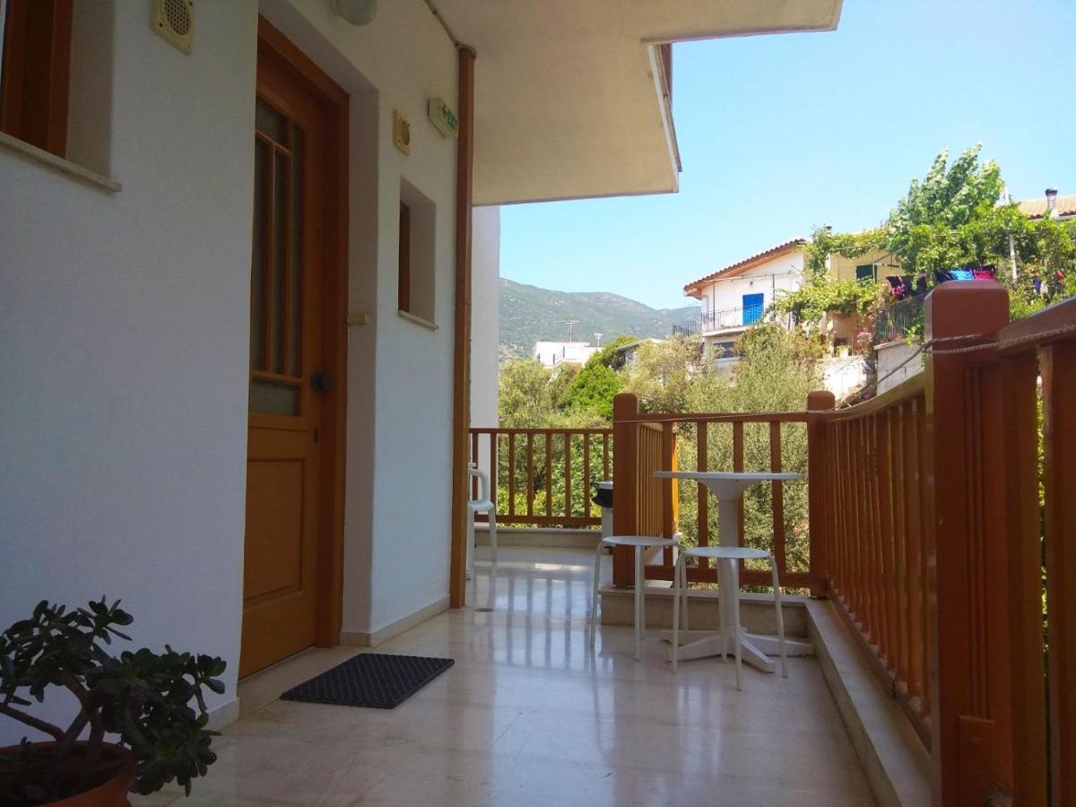Kostas Ii Appartement