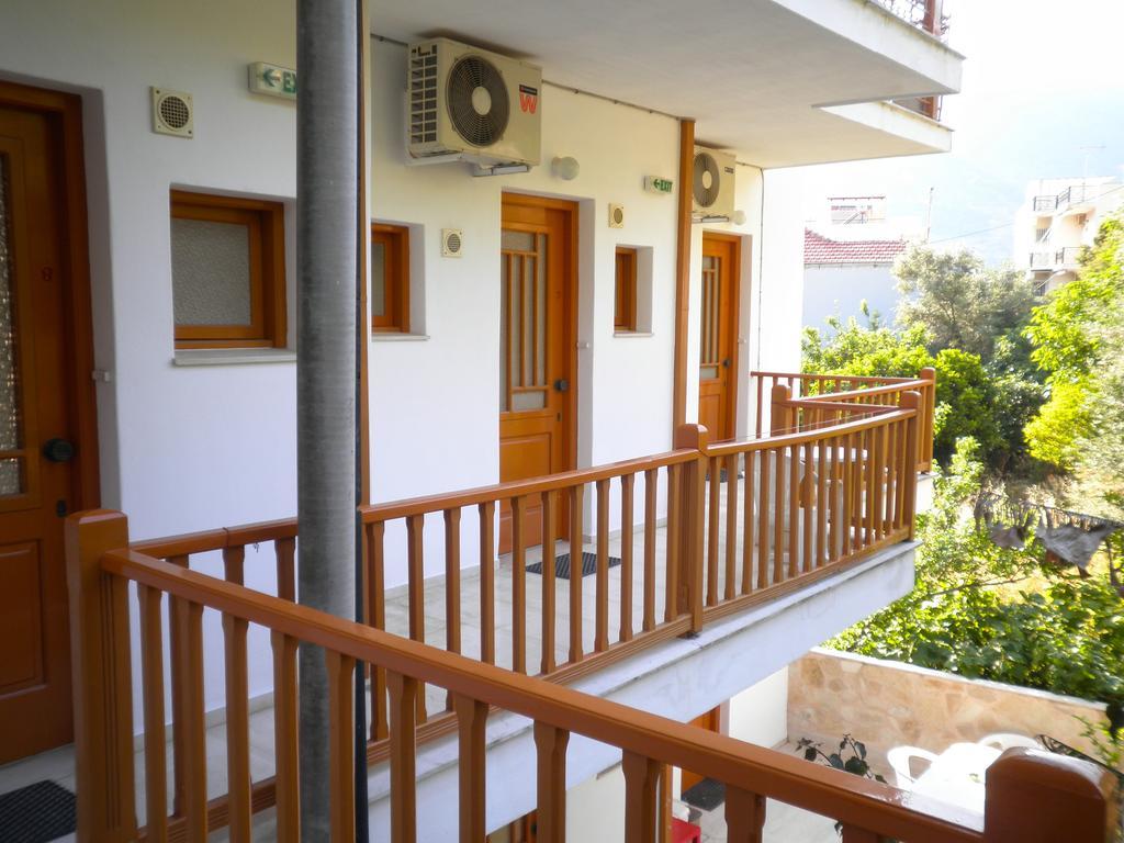 Kostas Ii Appartement *