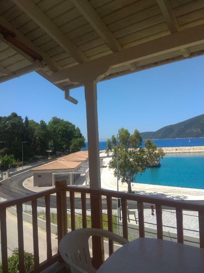 Kostas Ii Vasilikí